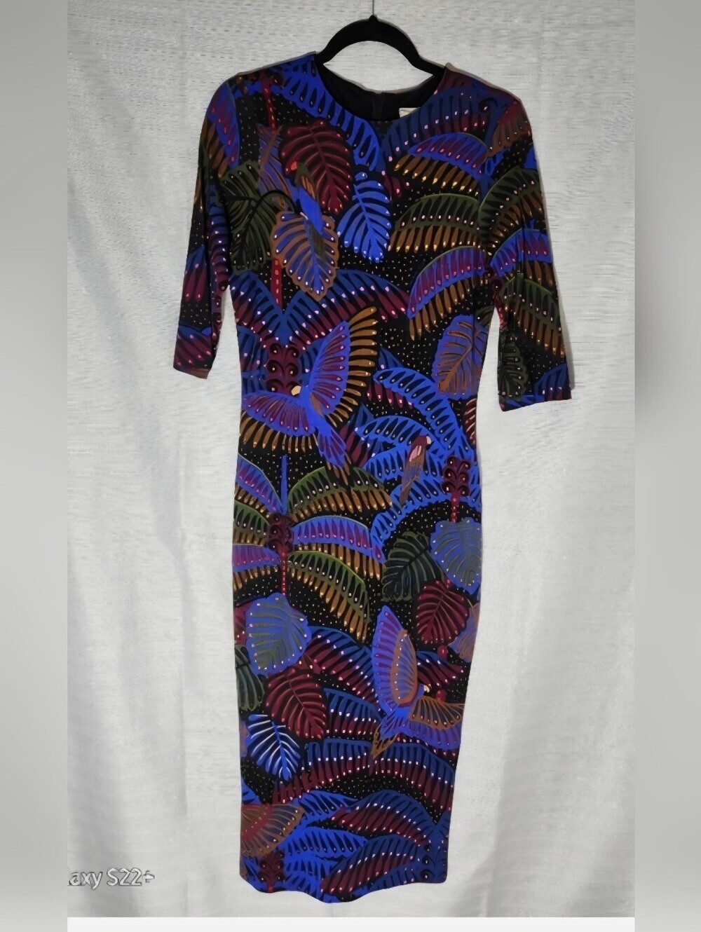NWT FARM RIO Size M. Multicolor Women's Dress has double bottom zipper back
